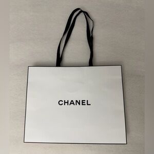 Ch@nel Gift bag